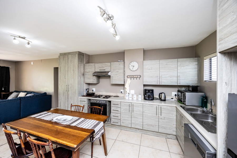 2 Bedroom Property for Sale in Nahoon Valley Park Eastern Cape
